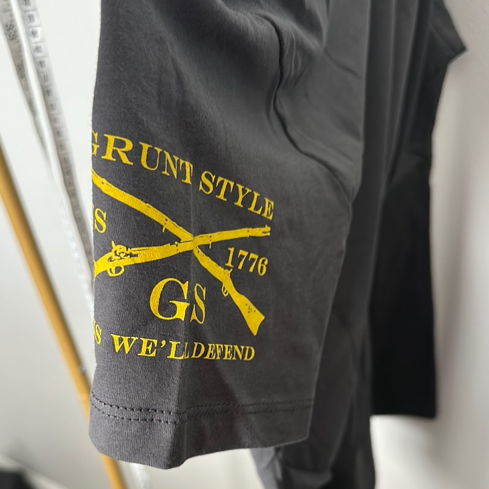 Grunt Style tee - Picture 2 of 3